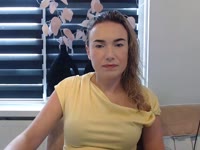 ik ben iemand die dominant is en zeker van een avontuurtje houd.. maar kan ook lekker genieten met een man en als een man lekker kan genieten samen met mij dan word ik helemaal blij ik wil jou lekker verwennen en jou heerlijk in de watten leggen