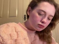 I’m fun girl who loves trying new things I’m half Swedish And I love travelling to new countries