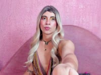 I am Samantha Ros, a trans guy with irresistible energy, playful and completely spontaneous. My presence doesn