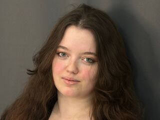 cam girl masturbating with sextoy AletheaSarne