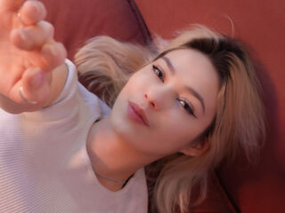 sexwebcam picture AlysiaBennet