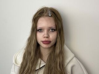 webcam strip tease show DorindaHeyden