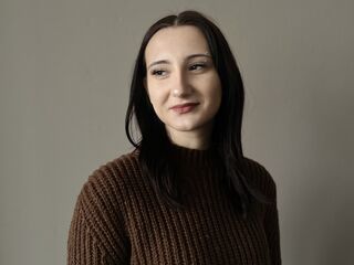 girl cam naked JacquiVetri