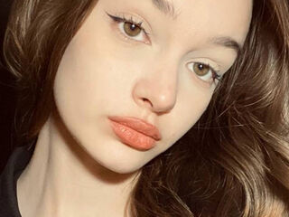 girl fingering pussy MarshallBushee