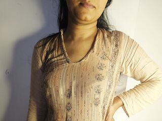 cam girl cam sex RubbynaKhan
