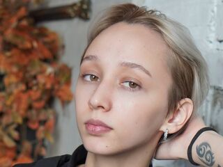 live porn picture YuetteFreuden