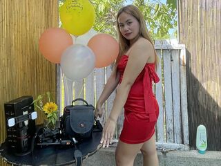 webcamgirl chat room ZebbyPark