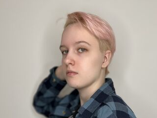 topless girl AudreaSensor