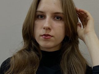 closeup cam LeomaAzimi