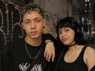 anal web cam sexshow AxelAndCloe
