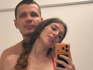 camgirl blowjob MissAndKis