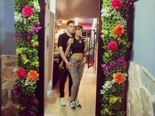 naughty video chat VioletAndDominic