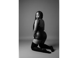 webcam girl bondage fetish webcam BrownNina