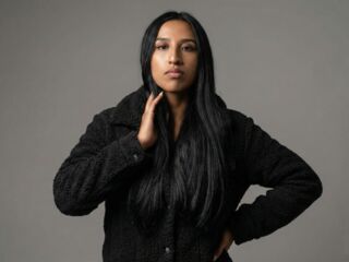 girl fingering pussy AdaharaBanks