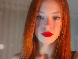 naked webcamgirl picture AliceCrox