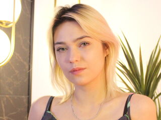 free video chat AlysiaBennet