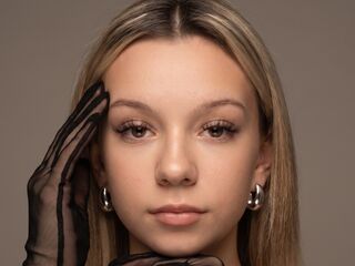 fingering camgirl AmandaRandolph