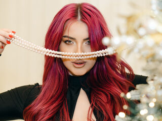 camslut showing tits AmberLyn