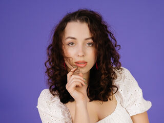 chatroom AmeliaHaris