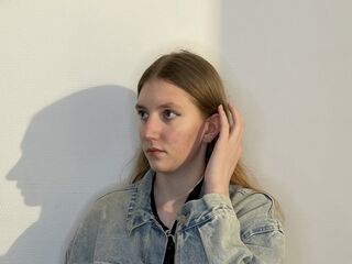 webcam live sex show AmiEllert