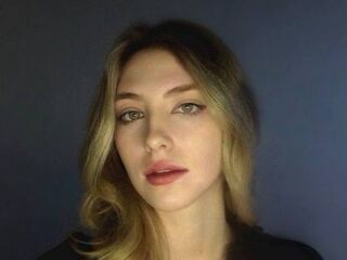 chatroom web cam AmyHuckabey