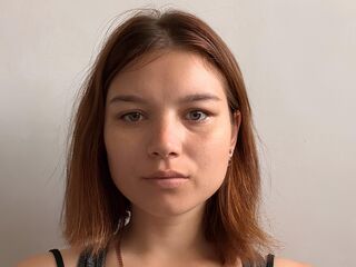 beautiful girl AndreThreat