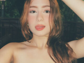 naked camgirl masturbating AntonellaLee