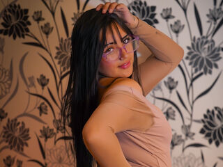 web cam show AnyaHeart