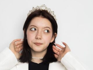 chat room photo ArielleTewell