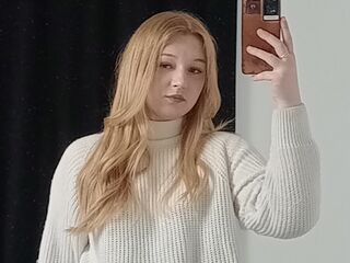 free video chat room AutumnCoxwell