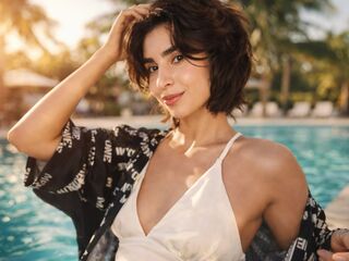 chat room webcam photo AyeshaDavich