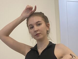nude camgirl pic BarberaCachero
