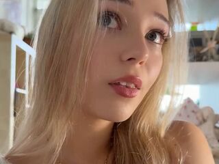 hot cam girl masturbating BernieceFrisch