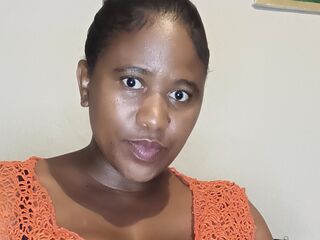 free nude cam BuhleSmith