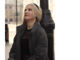 camporn live CarinGoodwin