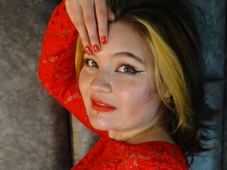 hot cam girl fingering shaved pussy CatalinaDiaz