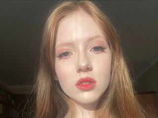 hot girl cam ClarisaTaubert