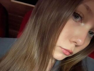 hot strip tease cam CleliaGuynup