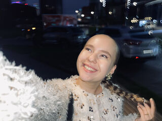 cam girl fingering pussy CristinAuslander