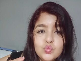 girl chatroom DahliaLee