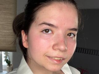 sexy webcamgirl pic DaisyMolen