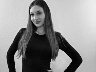 beautiful girl DaynaNicholls