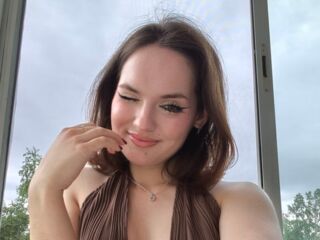 webcam girl chatroom DebraBoo