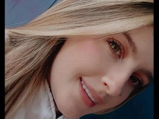 camgirl porn cam DioneKises