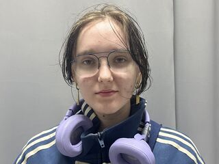 jasmin live show DoraDawson