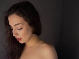 naked camgirl fingering pussy ElaraEden