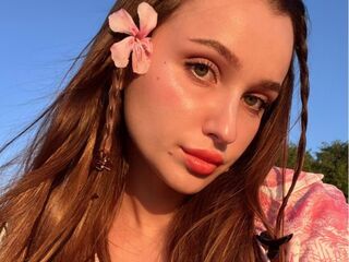 naked webcam girl fingering ElisaHeathe