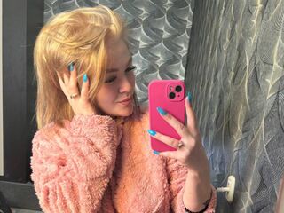 fingering cam girl ElizabethCamaro
