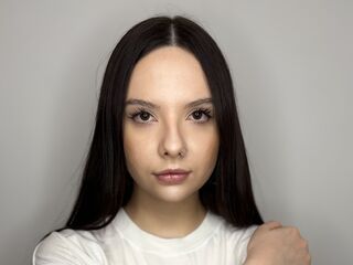 chatroom EmikoTriana