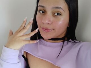 naughty cam bitch EmilynGrifs